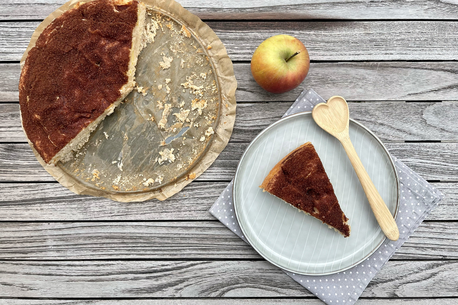 Apfelkuchen mit Zimtkruste