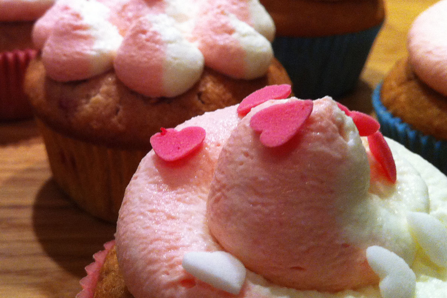 Himbeer-Kokos-Cupcakes