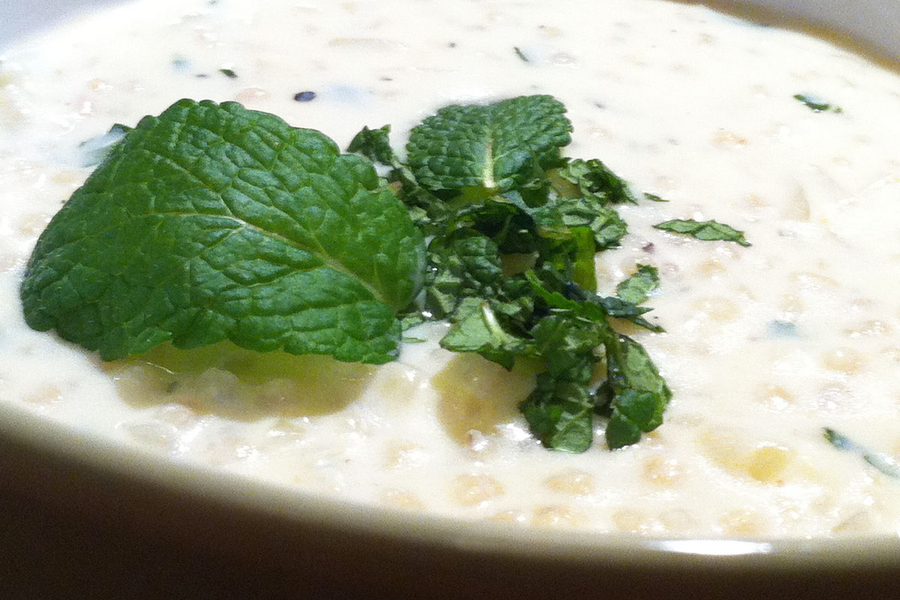 Joghurt-Graupen-Süppchen